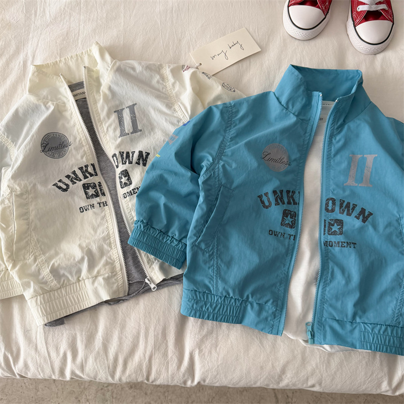 Children's Jacket 2026 New Summer Style with Squinted Eyes, Boys and Girls Letter Print Sun Protection Jacket, Versatile Zip-Up Shirt for Babies, Trendy