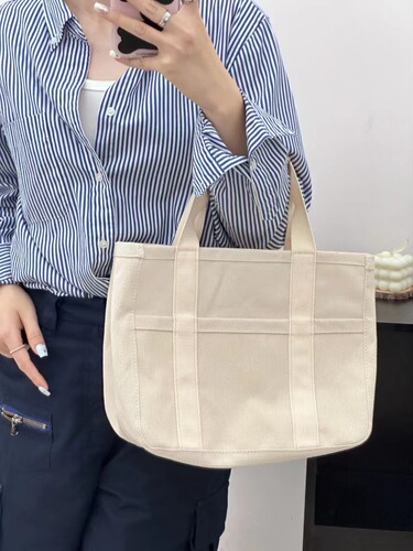 Korean ins mommy bag fashionable multifunctional maternal and infant shoulder crossbody bag portable canvas stroller mommy bag