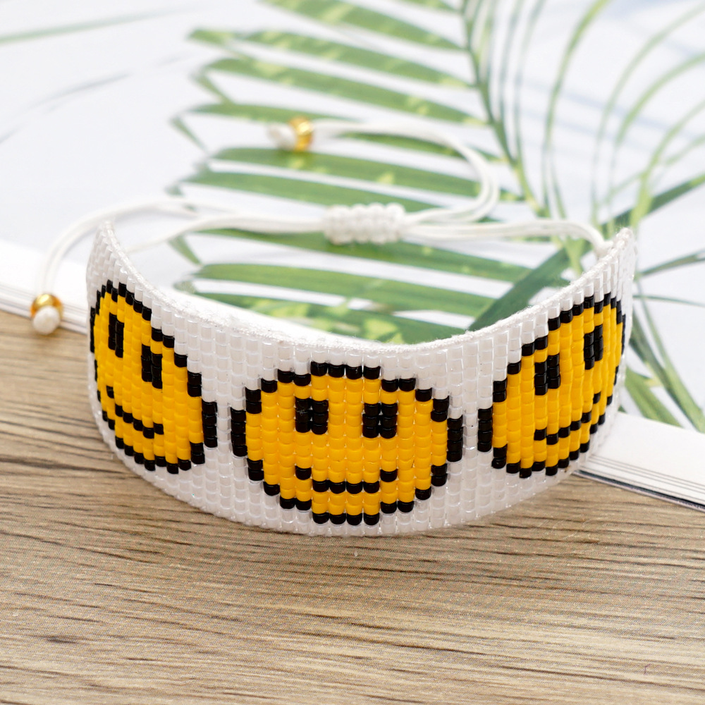 Simple Style Smiley Face Glass Beaded Bracelets display picture 3