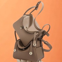 ���Q�羳Ů���յϰ��¿�ٴ�μ����֦�y�t�����r�д��������^��