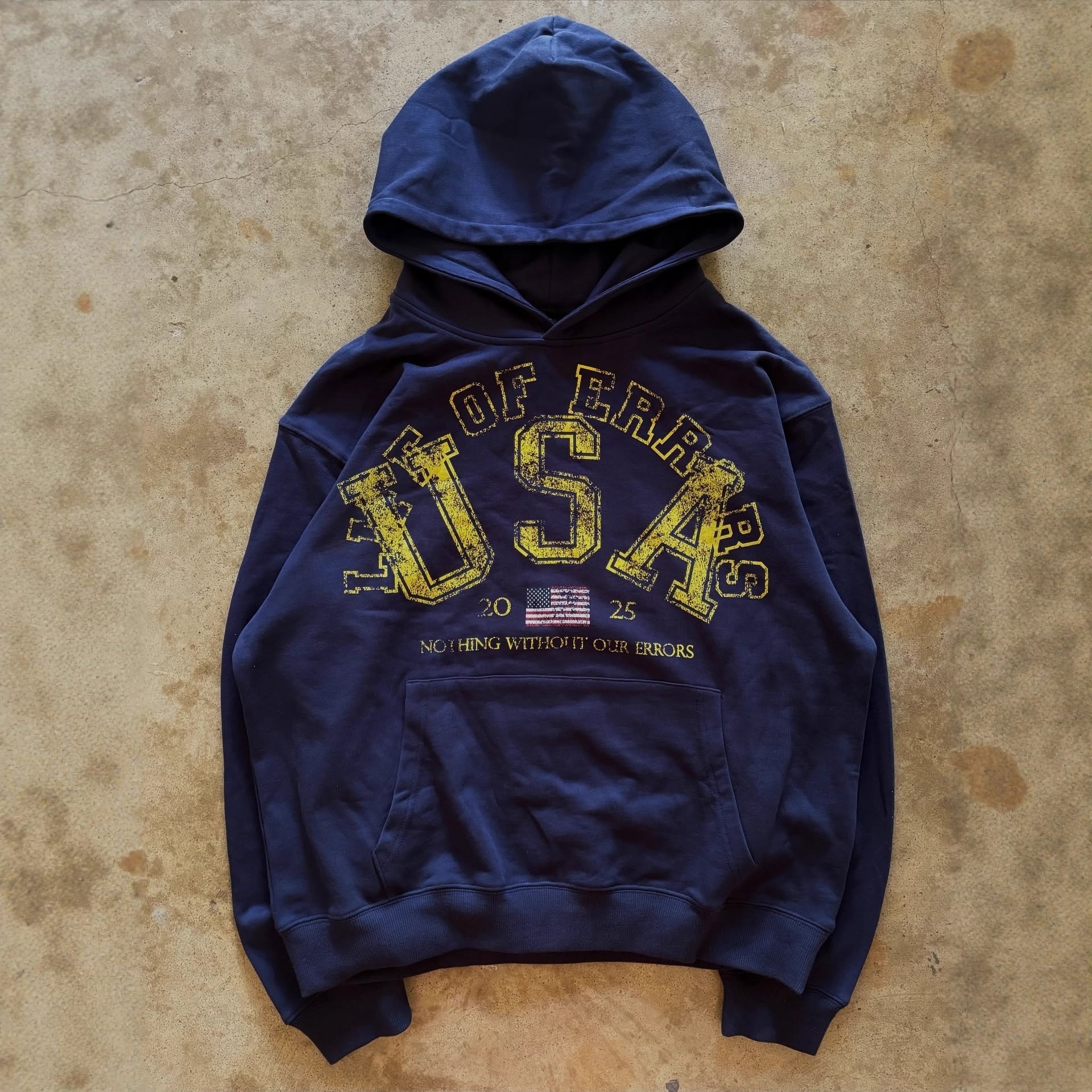 Retro-style American-inspired USA print fleece-lined hooded sweatshirt, loose-fitting and heavyweight, street style, blue jacket, popular in Europe and America.