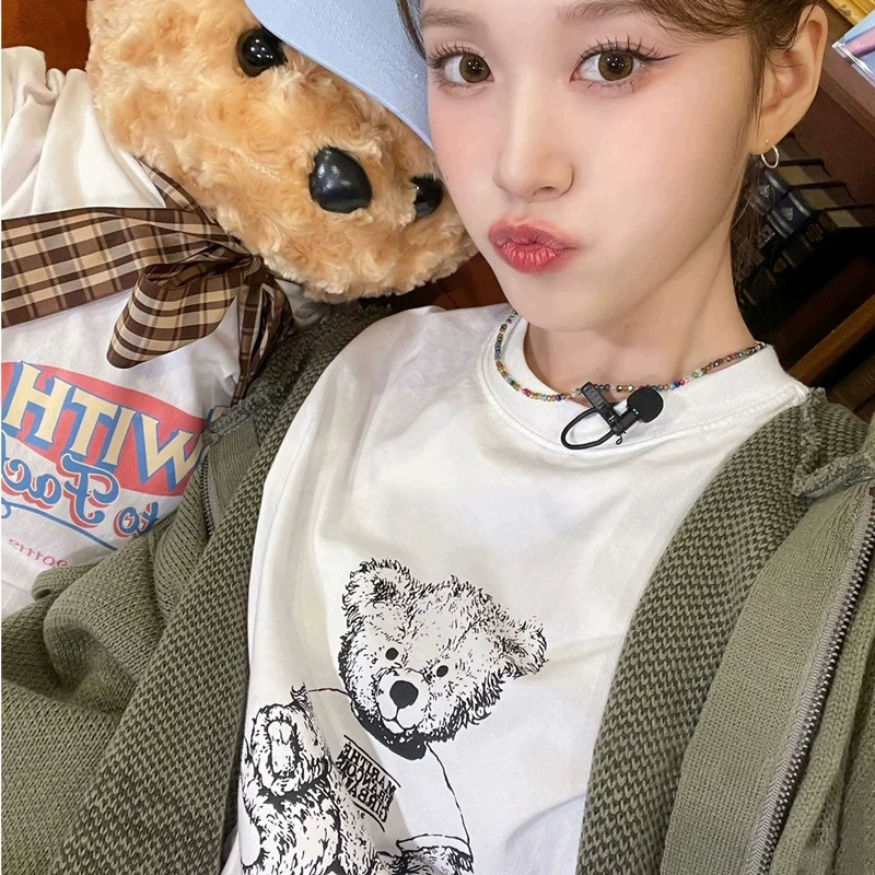 Корейский нишевый дизайн, летняя мода, повседневная футболка в корейском стиле с милым плюшевым мишкой и короткими рукавами для мужчин и женщин