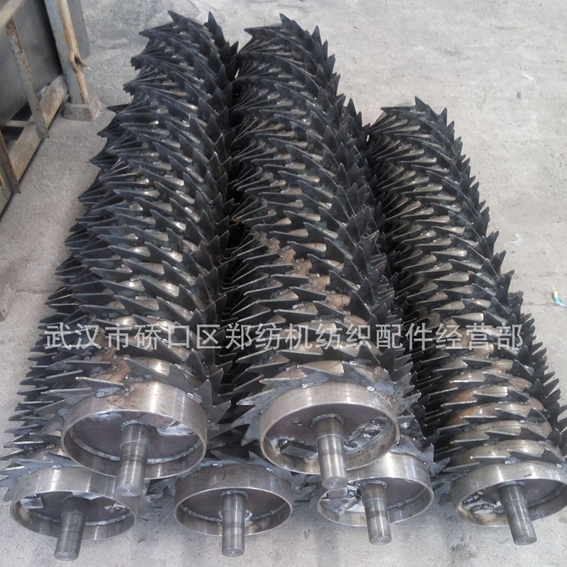 8889571443_2116421686