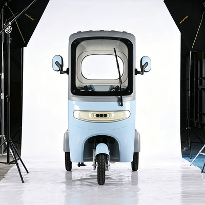 Light Blue Electric Tricycle: Qatlanan elektrik velosipedlər