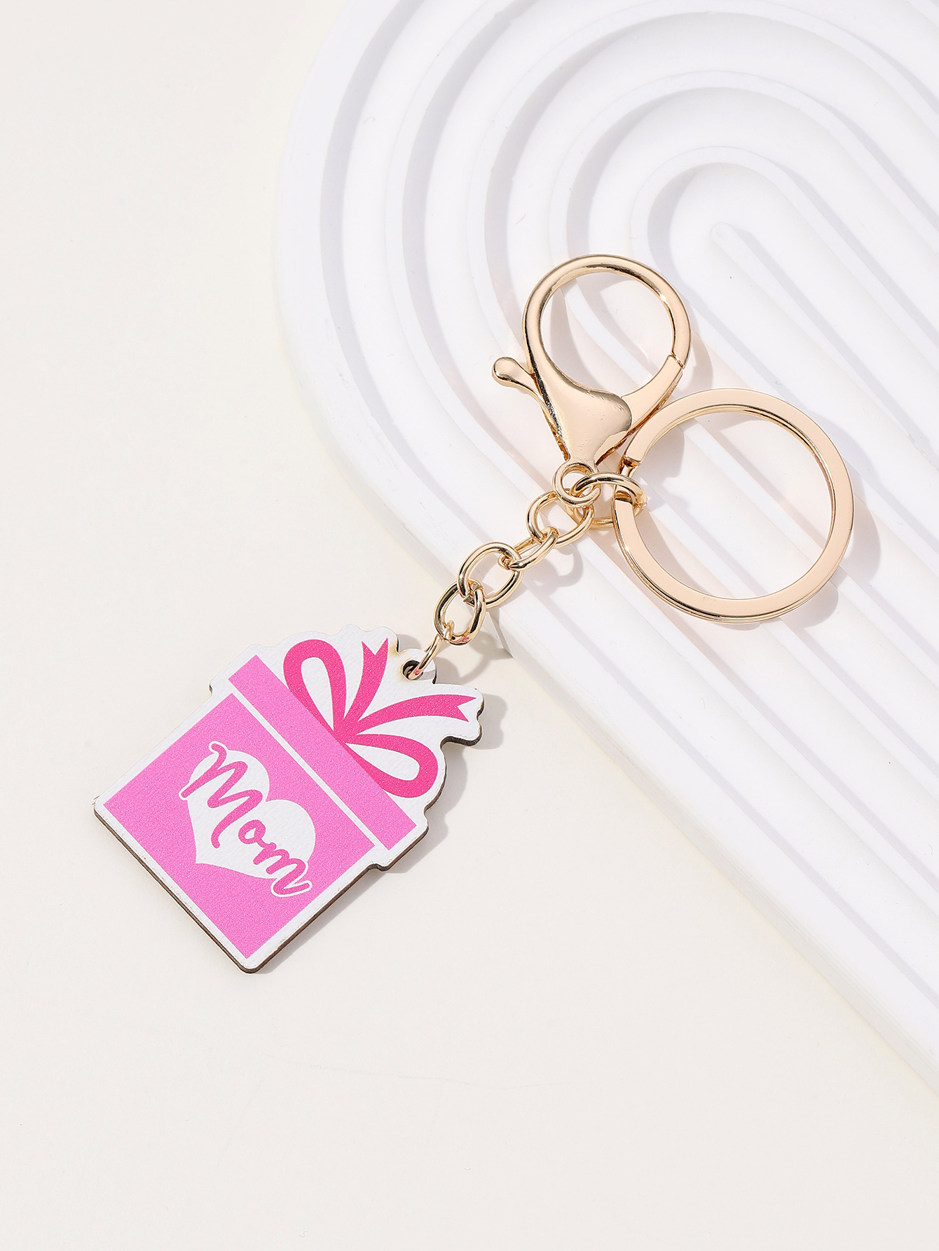 16g Weight Keychain Classification 1 Piece Quantity Daily Occasion Wood Material Mother'S Day Festival Letter, Flower Pattern Women's Gender Cute Style Cute Letter Flower Wood Mother'S Day Women's Keychain 10