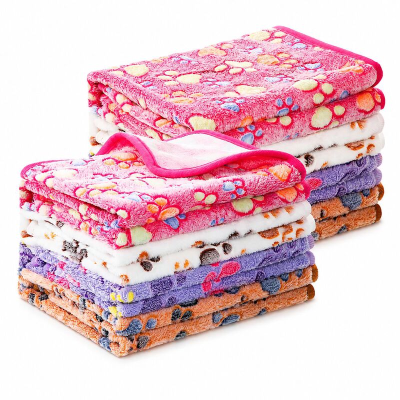 Pet Autumn and Winter Blankets, Bite-Resistant, Footprint-Shaped Mats, Coral Fleece Cat Warm Pads, Wholesale Pet Mats, Cross-Border Hot-Selling Items Pet Autumn and Winter Blankets, Bite-Resistant, Footprint-Shaped Mats, Coral Fleece Cat Warm Pads, Wholesale Pet Mats, Cross-Border Hot-Selling Items