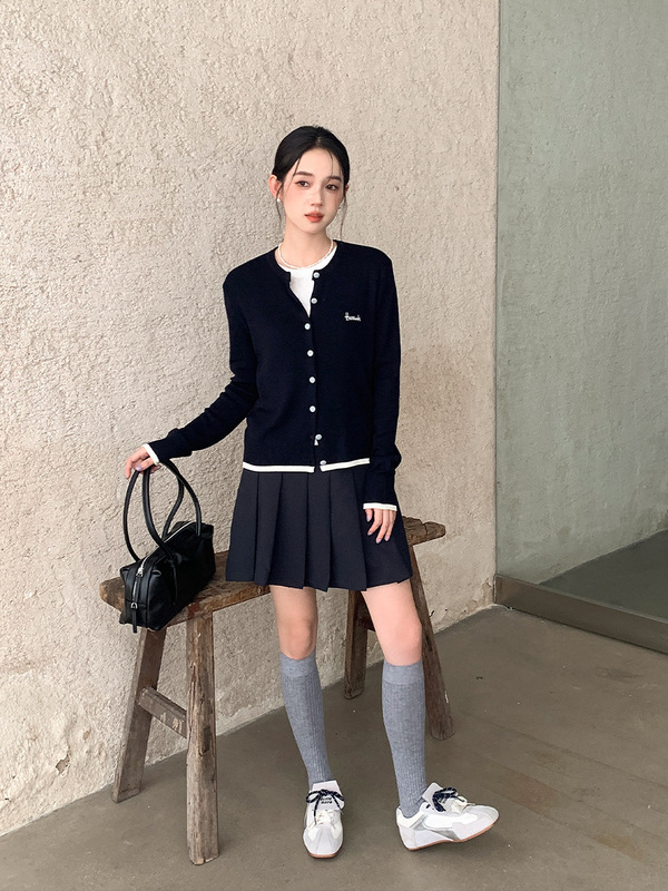 衣尔衫 韩系学院 羊毛字母刺绣针织开衫女新款百搭显瘦上衣0535|undefined
