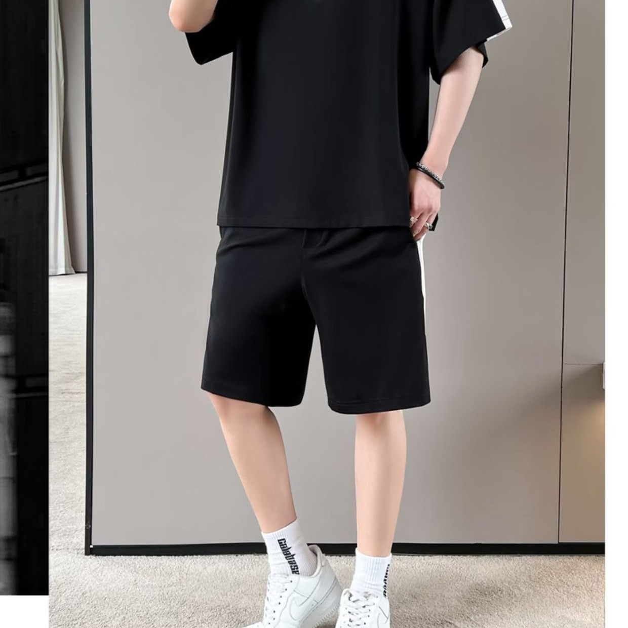 2024 Estilo de Hong Kong Traje deportivo coreano de verano Camiseta suelta para niños Pantalones simples de cinco puntos de manga corta para estudiantes Sentido avanzado