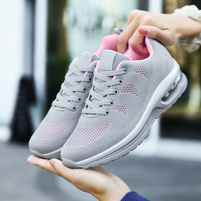 42 zapatos de tamaño grande 2021 primavera y otoño zapatos de mujer transfronterizos aire acolchado tejido volador zapatos deportivos de carreras casuales zapatos de viaje zapatos de malla skate image 2