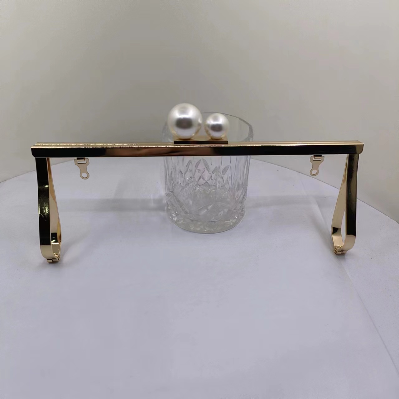 美容框架零钱包夹口，三角型五金铁铰工厂产销