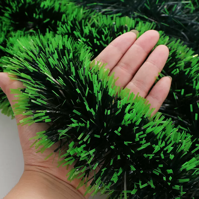 可代发跨境圣诞生日场景布置彩条拉花彩带墨绿白绿边装饰雪花毛条