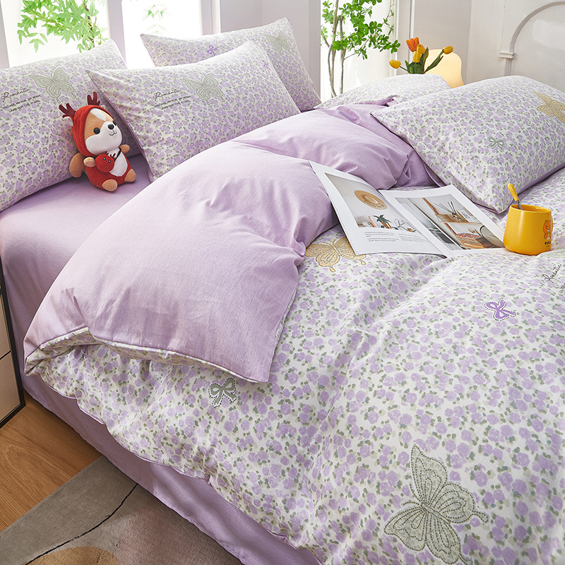 Cama de cuatro piezas, 100 cubierta de edredón de algodón, ropa de cama de dormitorio de estudiantes, tres piezas