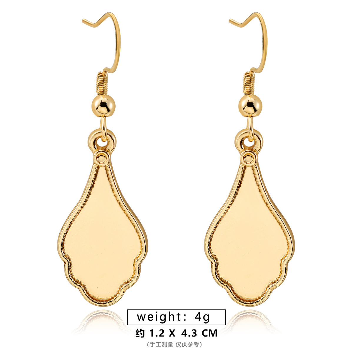 Single layer feather earrings [ear hook style]