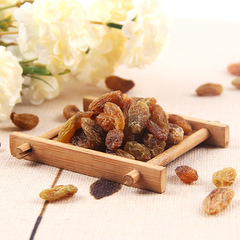 Xinjiang Turpan specialty seedless raisins wholesale wholesale 200g bagged snacks large grain dried raisins