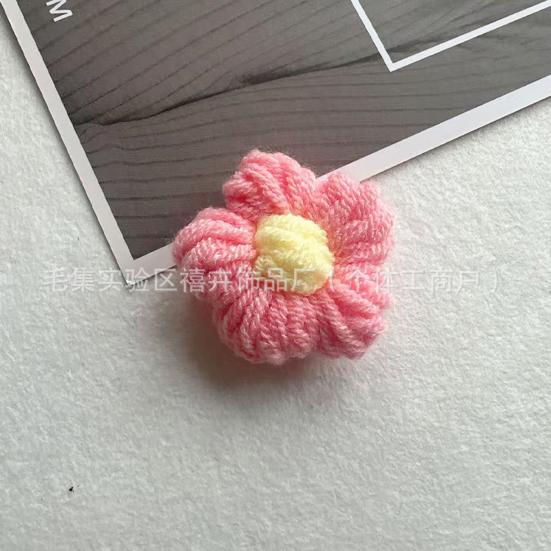 送料無料手作りかぎ針編みパフフラワーウールの花 DIY ヘアピンジュエリーアクセサリーコサージュバッグ衣類アクセサリーフラワー|undefined