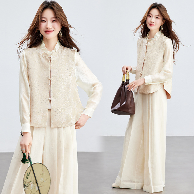 Two-piece set of shirt and vest, Jiangnan style, new Chinese style women's clothing, light national style suit, young cheongsam, frog button and rivet vest