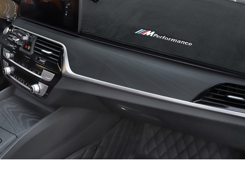Suitable for BMW sunshade mat for the new 5 Series, i3 Series, 7 Series, X Series, X3, X5, and other models, providing sun protection and heat insulation for the dashboard