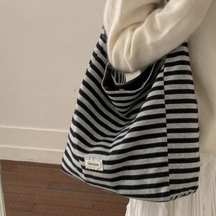 �¿�Ҹ��Ůʿ���l�y�������n�����ذ����e���μ������Ҹ�°�