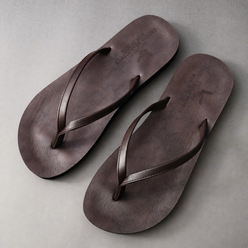 Soft Leather Men's Flip-Flops, Korean Style, Fashionable and Casual, Summer Outdoor Beach Sandals