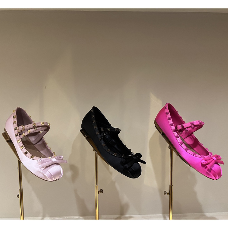 Silk cute low ballet shoes all-season with bow with studs flat