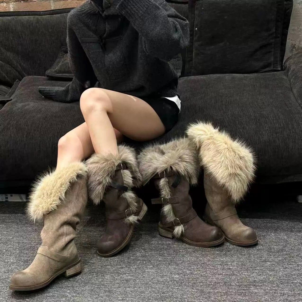 毛毛靴女皮带扣圆头高筒加绒保暖骑士靴2025冬季新款暖加厚长筒靴