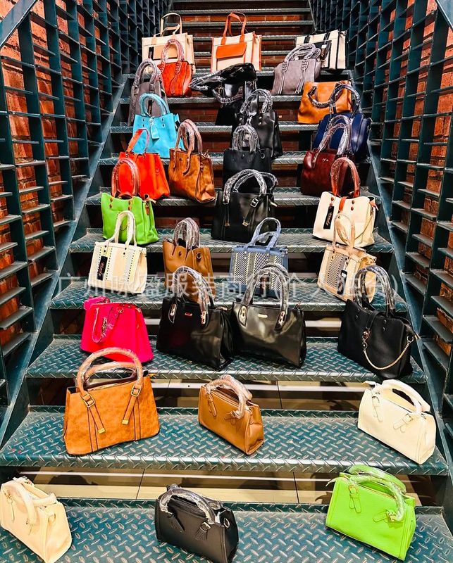 貿易バッグ ミックスバッグ ハンドバッグ ショルダーバッグ クロスボディバッグ 卸売 利用可能なレディースバッグ|undefined