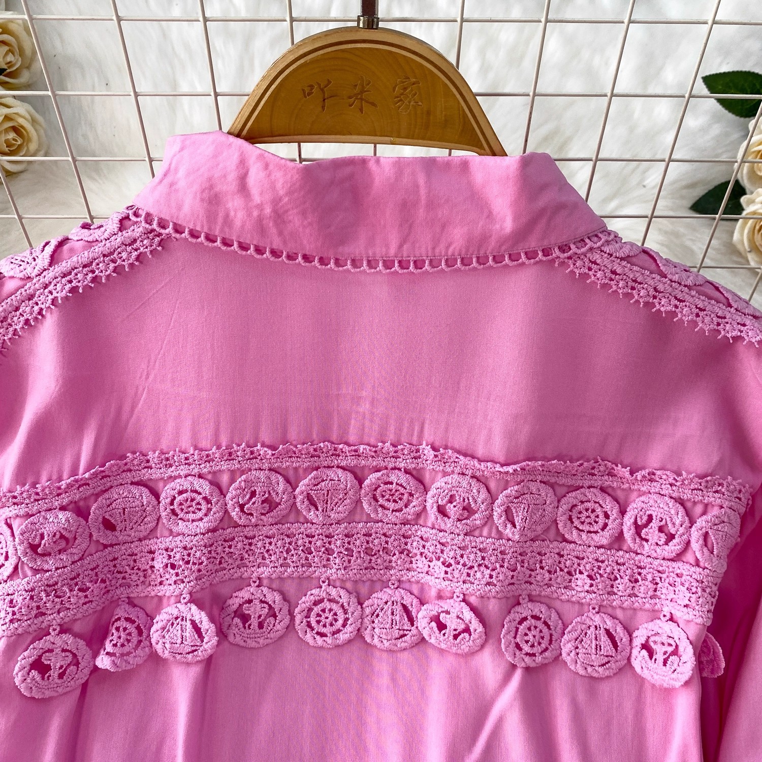 Elegantes Damen Zweiteiler Set Rosa Spitzenbluse Mit Rock_voghion.com