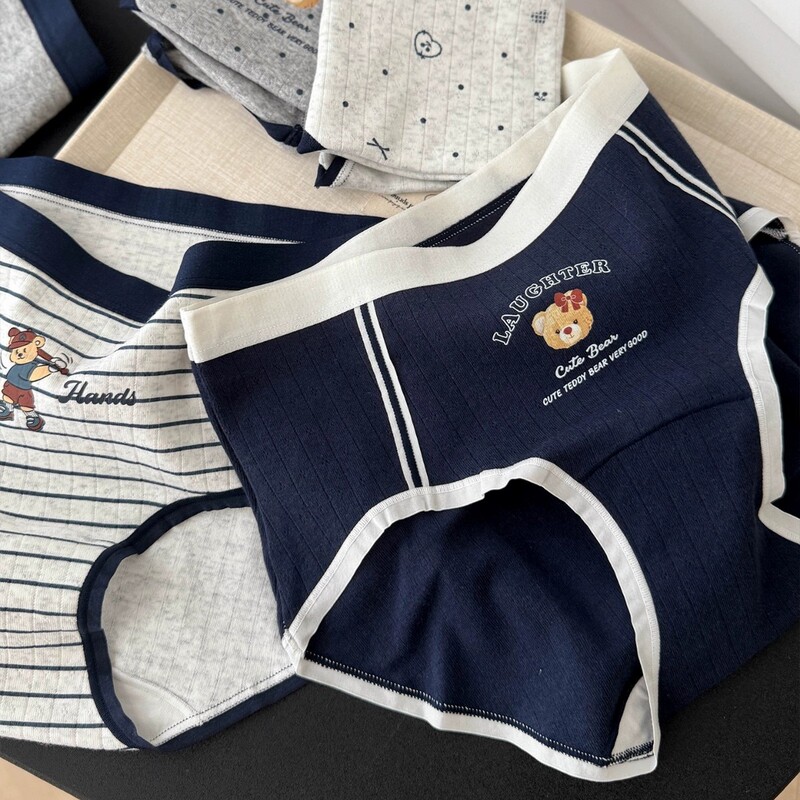 British Bear Underwear Women's Pure Cotton 2025 New Cotton Crotch Girls' Skin Friendly Women's Shorts Women's Briefs