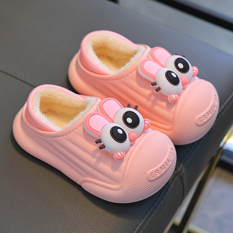 Bolsas de invierno para niños, zapatos de algodón para niños y niñas, zapatillas de algodón cálidas, impermeables y antideslizantes para niños pequeños, lindas zapatillas de algodón caseras para niños pequeños