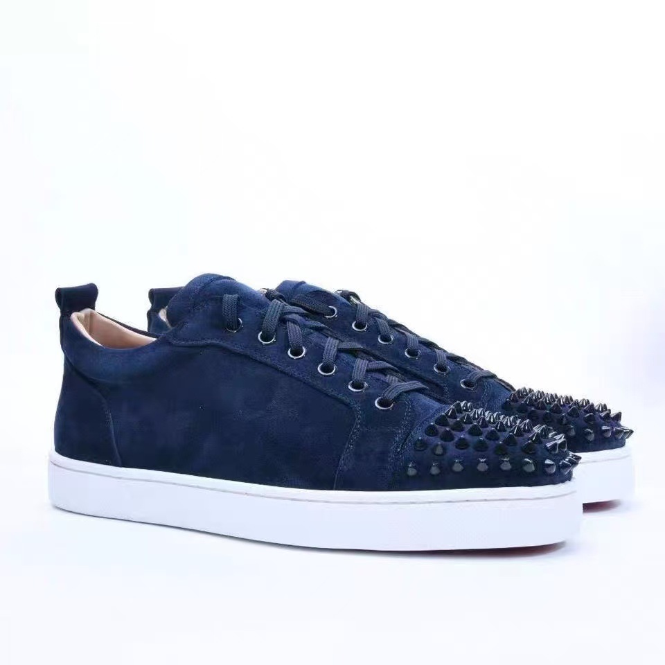 Estación europea cl remaches eléctricos zapatos de suela roja de tendencia universal remaches pareja de moda casual zapatos casuales de moda europea