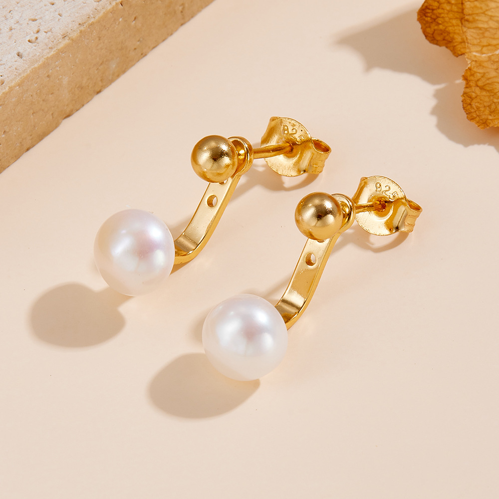 Pendientes de plata de ley de perlas de agua dulce natural retro francés, diseño de nicho femenino, pendientes de sentido avanzado, temperamento, aretes de todo fósforo