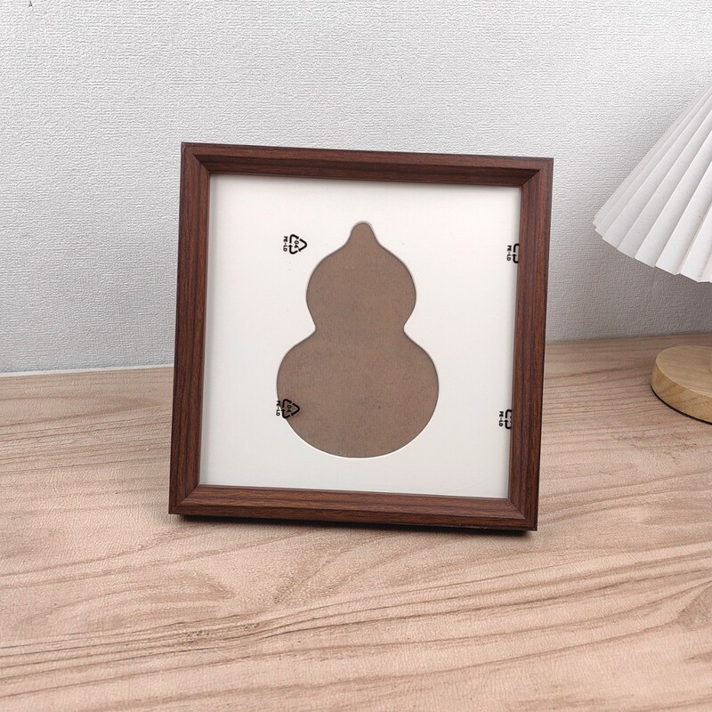 Song Dynasty Brocade Gourd-Shaped Cardboard Framed Pearl Painting Photo Frame Display Stand Chinese Style Handmade DIY Creative Decorative Picture Frame Ornament Song Dynasty Brocade Gourd-Shaped Cardboard Framed Pearl Painting Photo Frame Display Stand Chinese Style Handmade DIY Creative Decorative Picture Frame Ornament