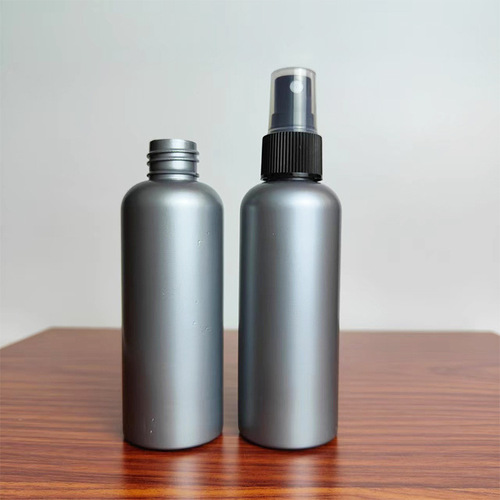 100ml plastic bottle PE light-proof fine mist spray bottle small alcohol disinfectant water small spray bottle portable dispensing bottle