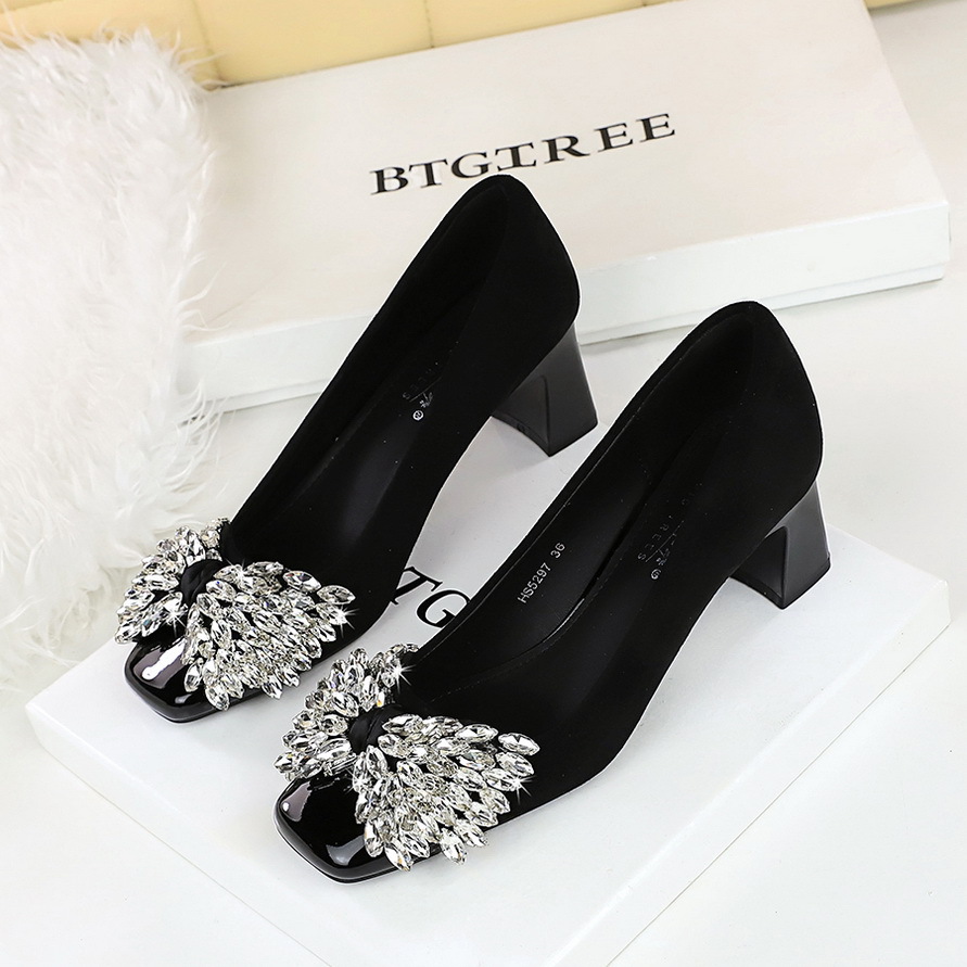 Elegante Samt High Heels Mit Strassschleife Für Damen Party_voghion.com