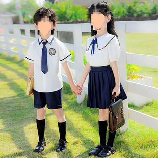 ��ͯУ�@���bС�W��Ӣ���WԺ�L�ļ��¿��׃��@�@��У�����ݷ����b