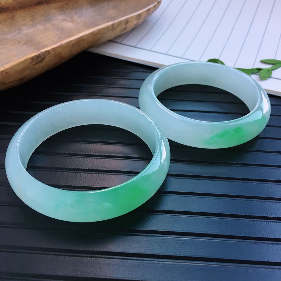 Naturlig burmesisk type A Jadeite armbånd Jade armbånd_voghion.com