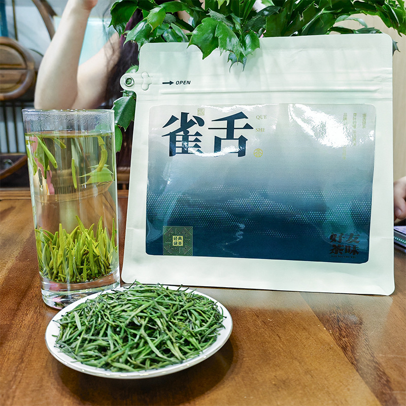 Que Xue Whole Bud Green Tea Leaves, One Bud One Leaf, 2026 New Tea, First-Grade Green Tea, Half a Pound for Personal Consumption