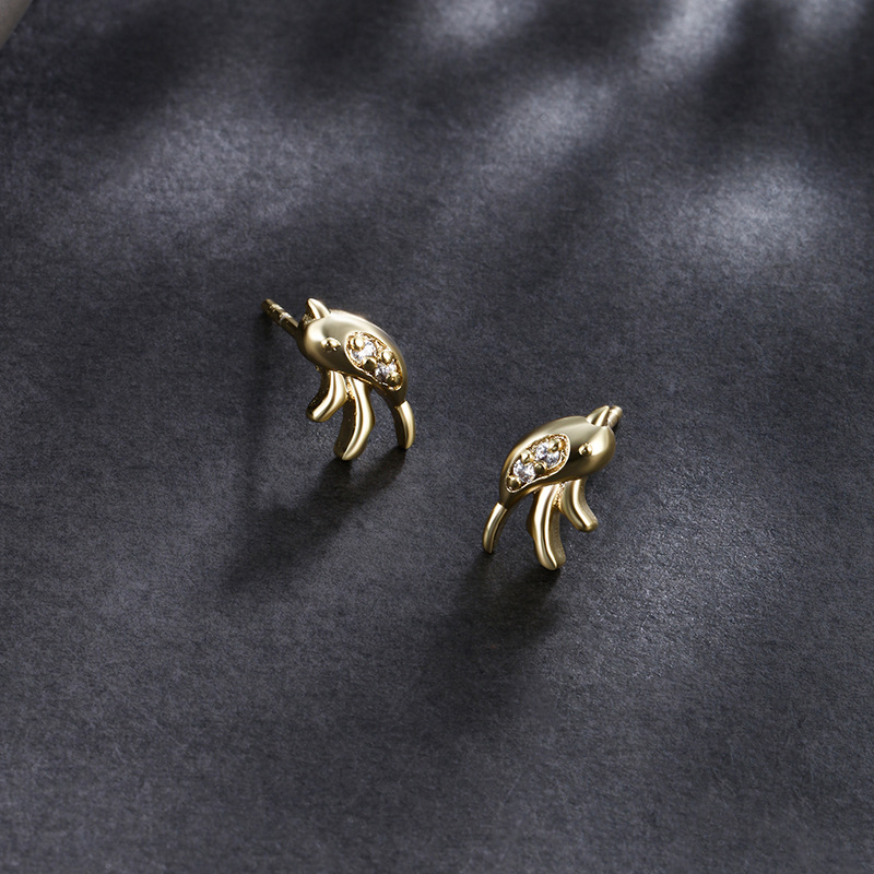 Xuping joyería serie de dibujos animados animales pájaros pernos de orejas de aleación de oro 14K para mujeres pendientes de moda de nicho