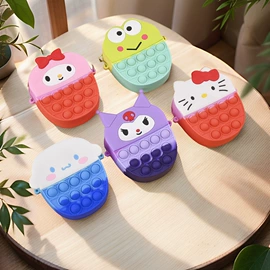 零钱包;钥匙扣及钥匙扣配件;儿童零钱包