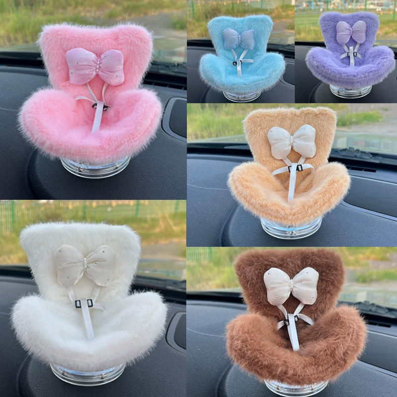 Фигурка Labubu для автокресла и дефлектора