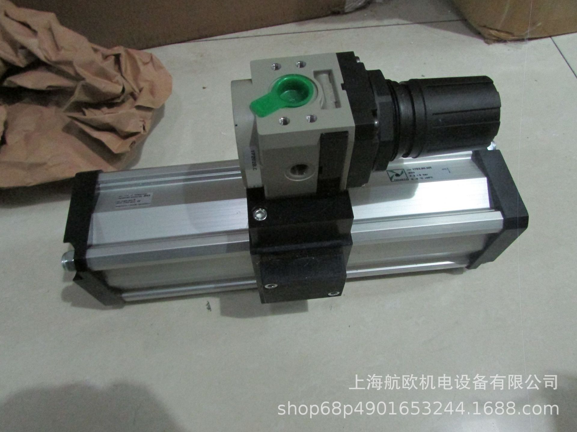 PNEUMAX气缸PN96334,   1319.50.370.01,    1321.63.100.01