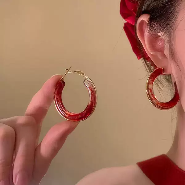 Red Style_Autumn and Winter Elegant Ancora Red Ice Transparent Earrings Women's Unique Stylish Earrings High-End Earrings