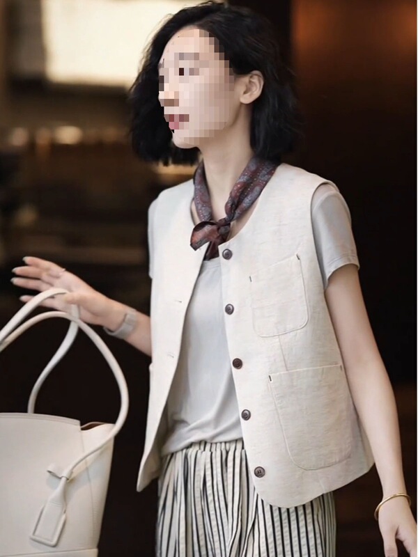 Small Fragrant Style French Outer Wear Suit Vest Cardigan Women's Early Spring and Autumn Loose Slimming Temperament Vest Top Jacket