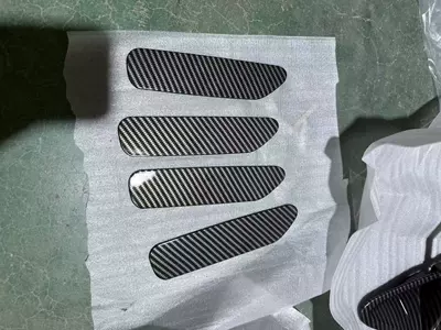 Other Automotive Exterior Supplies: Carbon Fiber Pattern Appearance Modification - yu7-5d-carbon-fiber-pattern-door-handle-decorative-stickers4-piece-set