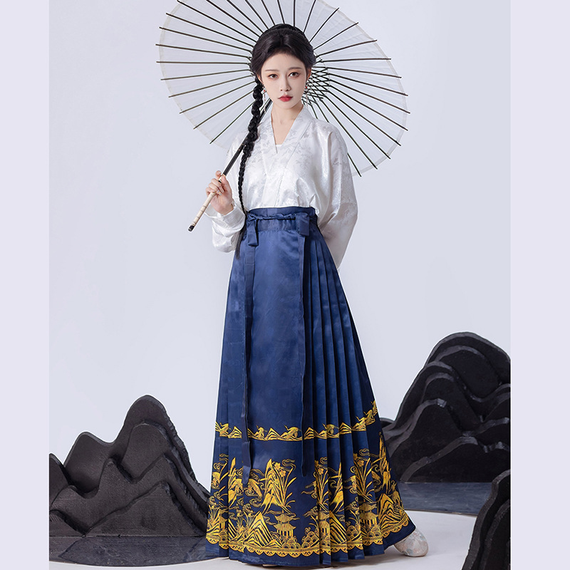 新中式马面裙2023新款明制汉服女马面裙套装国风复古汉服半身裙