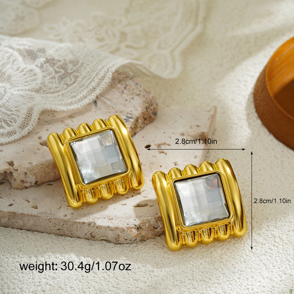 Sun, Heart Shape, Flower Pattern 1 Pair Vintage Style Sun Heart Shape Flower Plating Zinc Alloy 18K Gold Plated Ear Studs