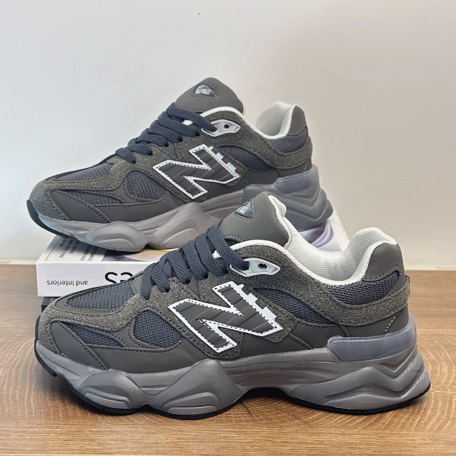 Zapatos de papá de nicho retro estilo de Hong Kong, zapatos deportivos súper calientes y versátiles en forma de N 2023 nuevos zapatos para correr de pareja de primavera y otoño
