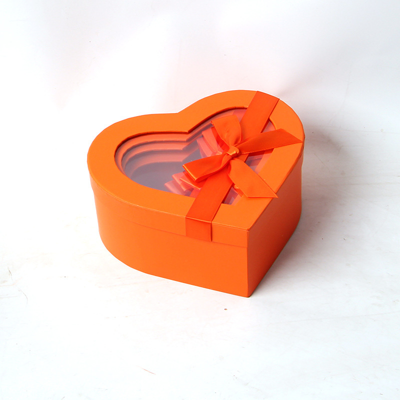 Caja de regalo de ventana de arco en forma de corazón de cuatro piezas caja de flores de jabón de PVC transparente embalaje de flores caja de cubo de amor abrazo
