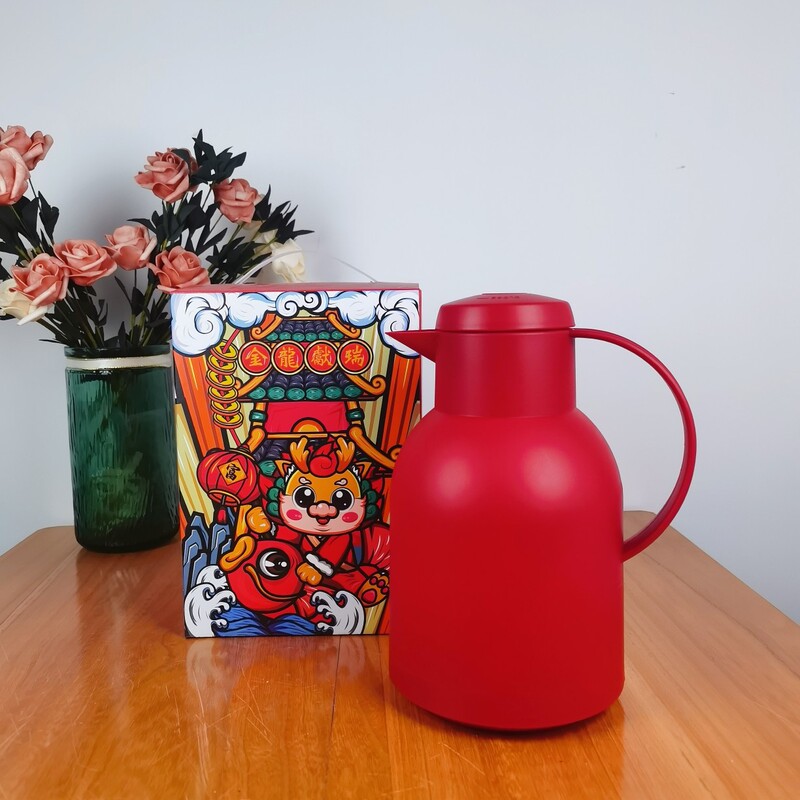 New Year Red Insulated Coffee Pot, a Great Gift for the New Year, Suitable for Giving to Clients in Banks and Insurance Companies New Year Red Insulated Coffee Pot, a Great Gift for the New Year, Suitable for Giving to Clients in Banks and Insurance Companies