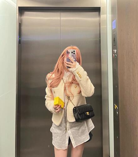 Starway Internet celebrity grapefruit pink long curly hair anchor girl group European and American wig female long hair cool color full headgear style